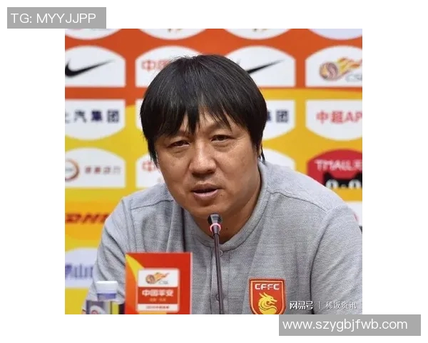 阿青年与福伦丹的激烈对决谁能在这场较量中笑到最后